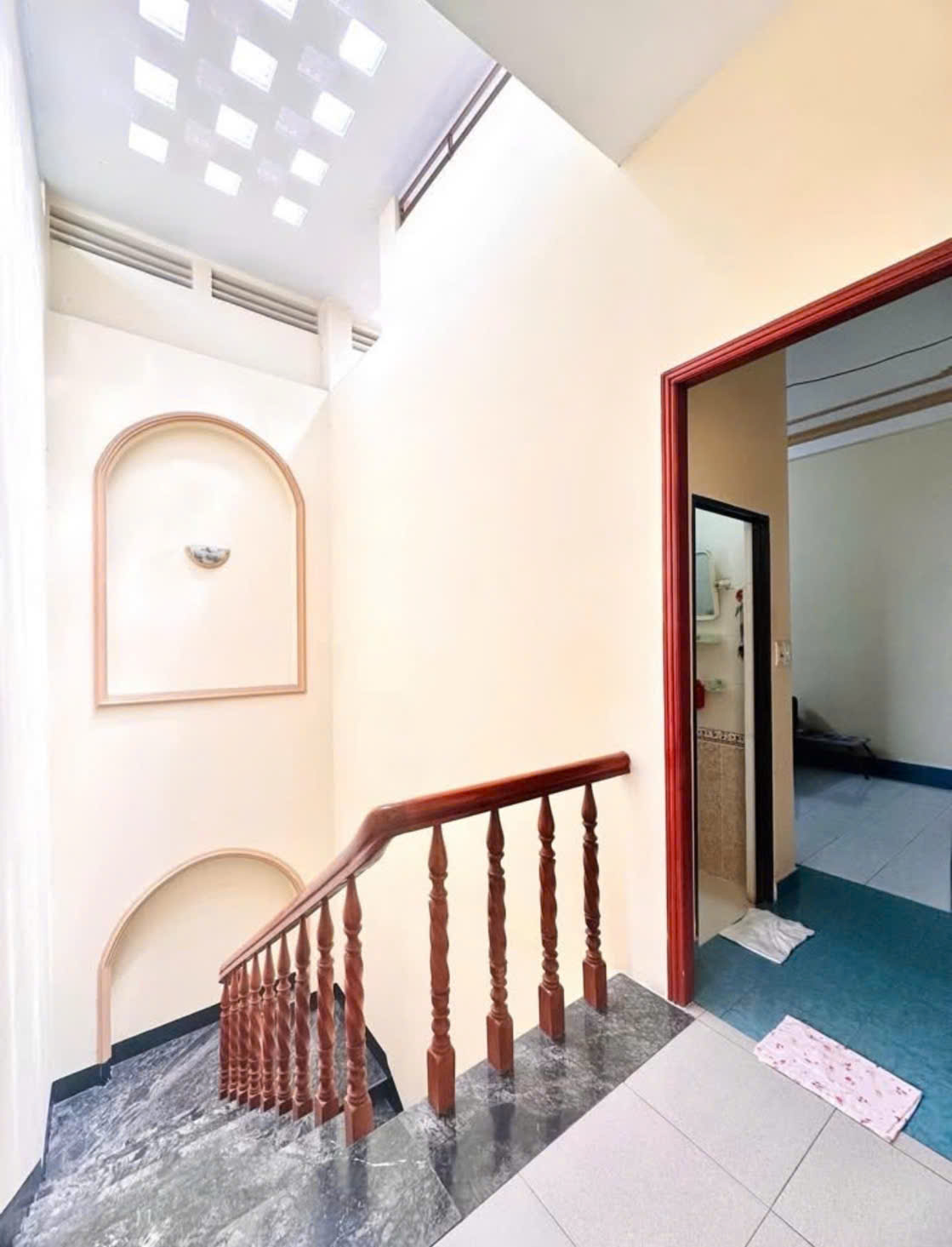 TUYỆT PHẨM CMT8 Q10 - KHÔNG CĂN 2 – 3 TẦNG CAO CẤP – NGANG 5M – 60M². - Ảnh 1